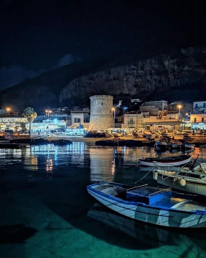 Mansarda Beach Mondello Palermo Bagian luar foto